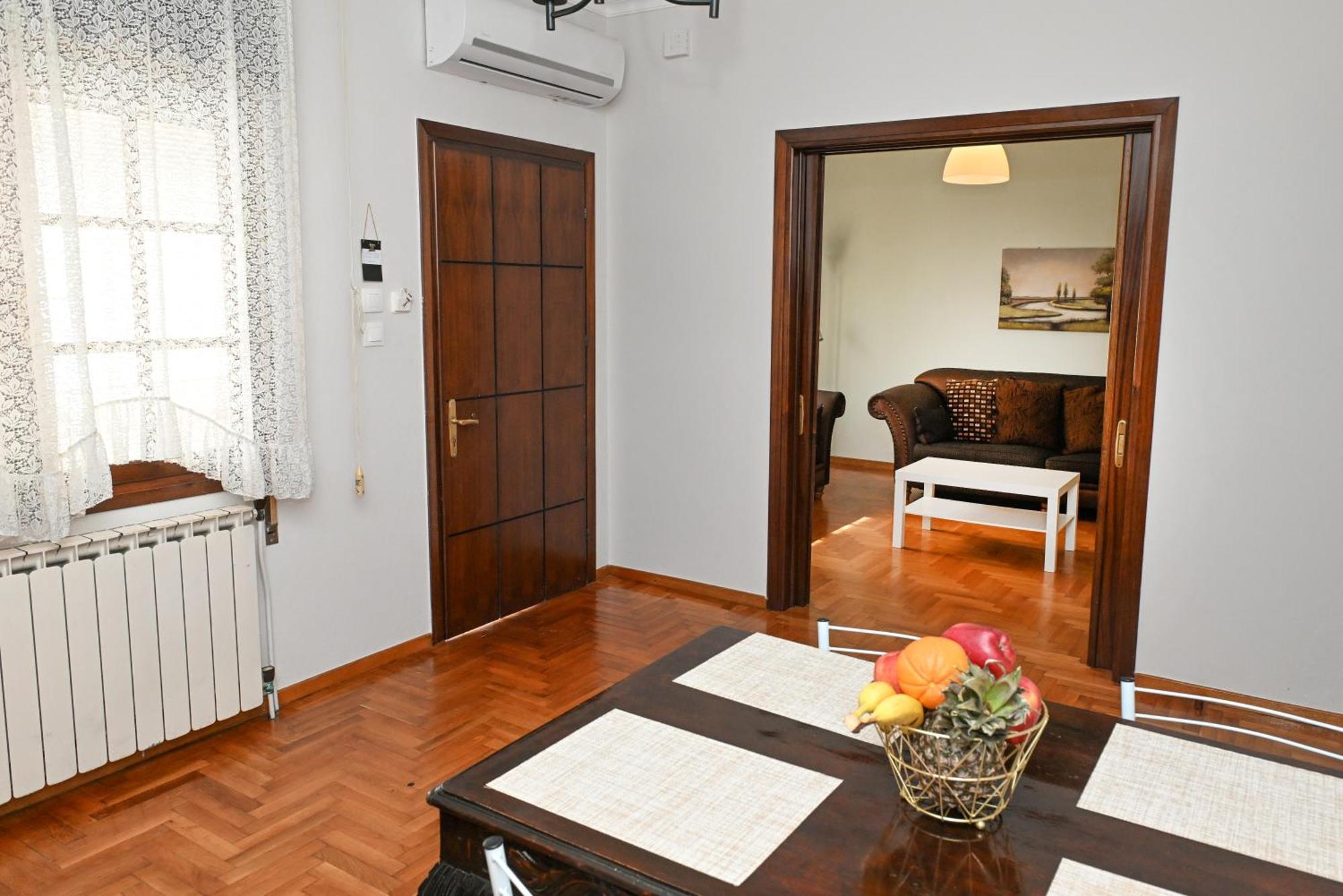 Amazing House With Private Backyard Villa อเล็กซานโดรโพลิส ภายนอก รูปภาพ